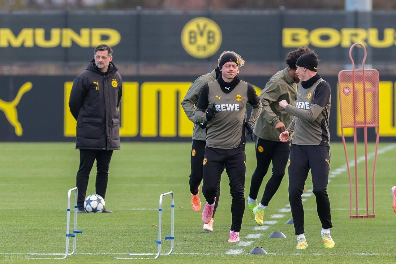 包含勒沃库森关键时刻再遭质疑,志在意大利杯名次提升,引发热议,资深球员宣示担当的词条 包含勒沃库森关键时刻再遭质疑,志在意大利杯名次提升,引发热议,资深球员宣示担当的词条