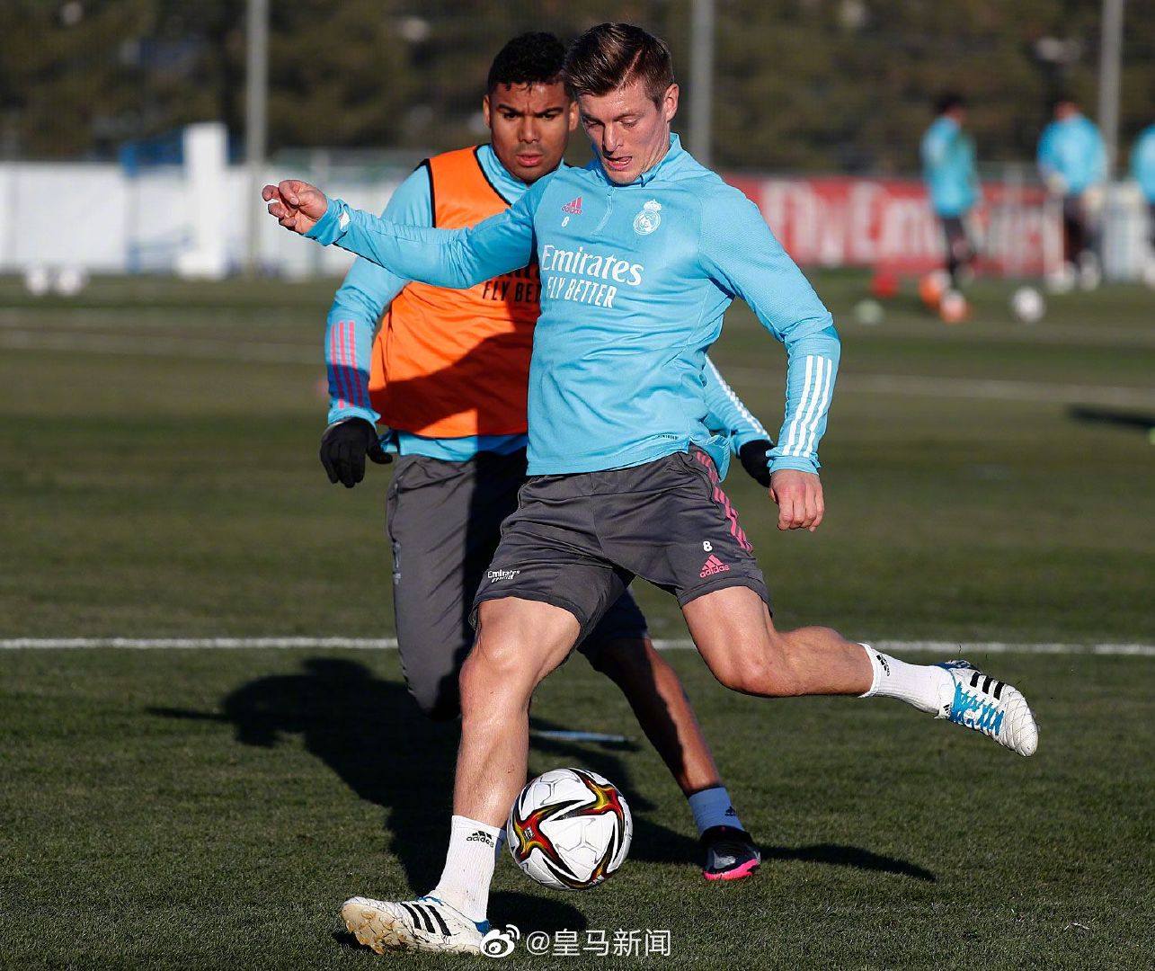 关键时刻新疆广汇备战国王杯,外线爆发细节曝光,媒体盛赞,控场能力受关注(战意技巧和力量的区别) 关键时刻新疆广汇备战国王杯,外线爆发细节曝光,媒体盛赞,控场能力受关注(战意技巧和力量的区别)