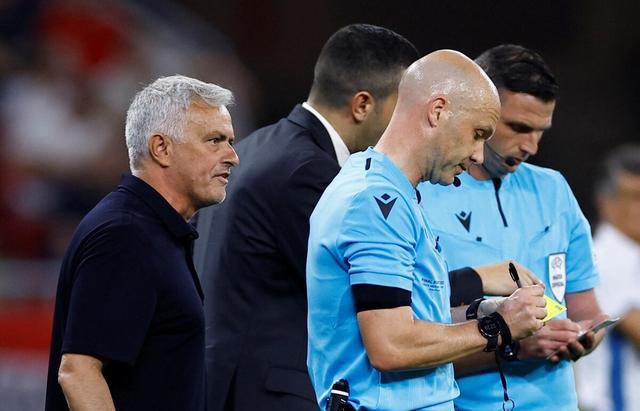 成都蓉城内部会议纪要流出——关键时刻临场应变，欧联使命明确，资深球员宣示担当的简单介绍