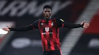 湖人赢球艾顿伤情确认